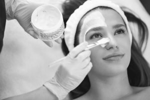 L.A. Contour Facial